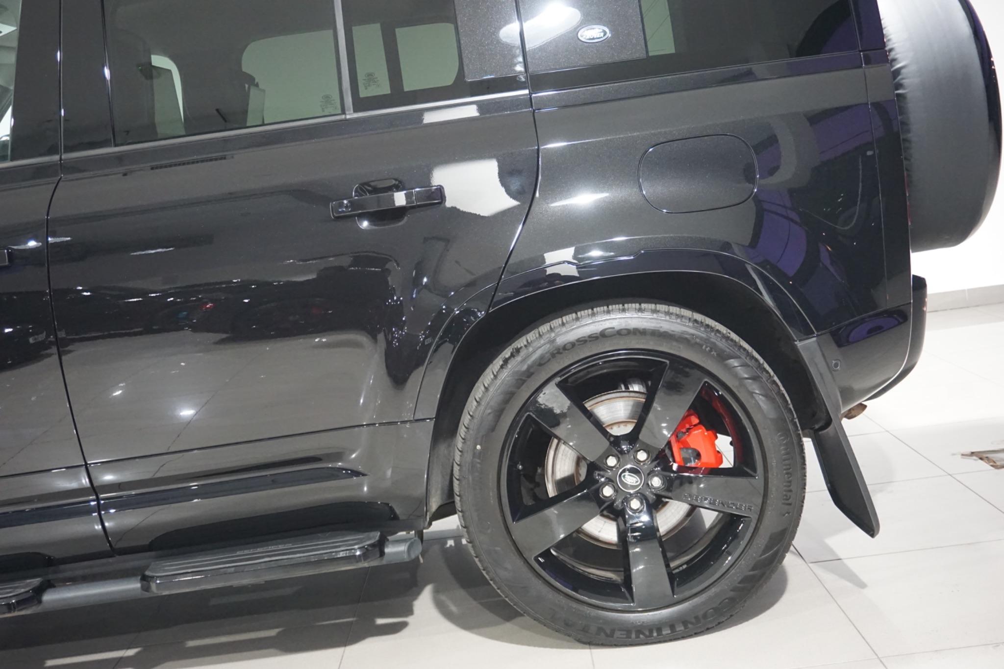 Land Rover Defender 110 2.0 P400e 15.4kWh XS Edition Auto 4WD Euro 6 (s/s) 5dr